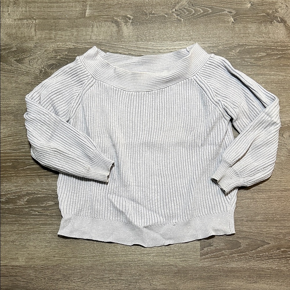 Women's Ribbed Gray Sweater